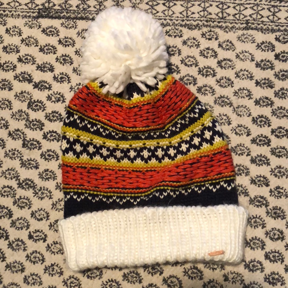 Free people puff oversized knit hat